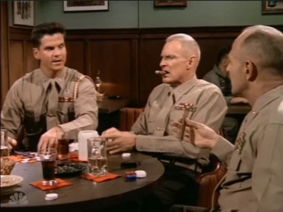 MAJOR_DAD_-_E3X05_POKER_NIGHT_207.jpg
