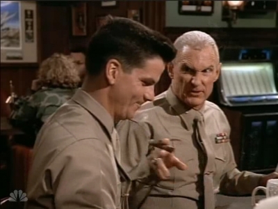 MAJOR_DAD_-_E3X05_POKER_NIGHT_213.jpg