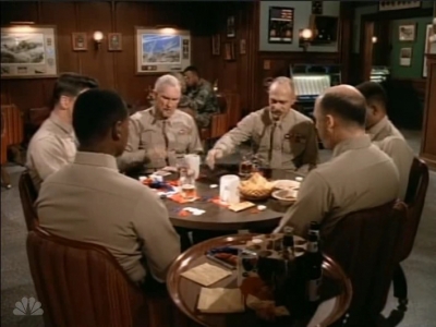 MAJOR_DAD_-_E3X05_POKER_NIGHT_221.jpg