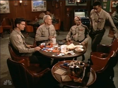 MAJOR_DAD_-_E3X05_POKER_NIGHT_242.jpg