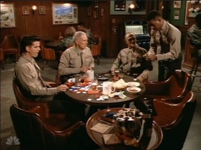 MAJOR_DAD_-_E3X05_POKER_NIGHT_244.jpg