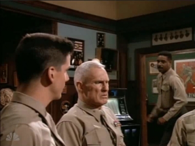 MAJOR_DAD_-_E3X05_POKER_NIGHT_247.jpg