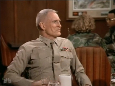 MAJOR_DAD_-_E3X05_POKER_NIGHT_305.jpg