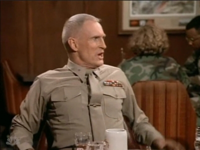 MAJOR_DAD_-_E3X05_POKER_NIGHT_306.jpg