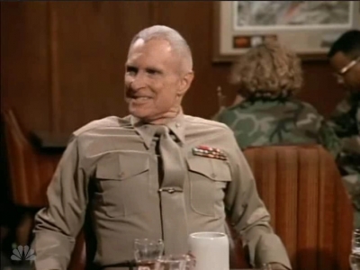 MAJOR_DAD_-_E3X05_POKER_NIGHT_308.jpg