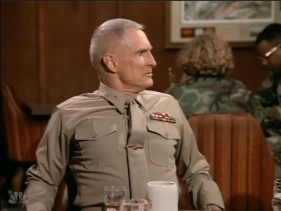 MAJOR_DAD_-_E3X05_POKER_NIGHT_310.jpg