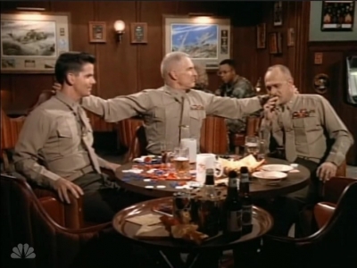 MAJOR_DAD_-_E3X05_POKER_NIGHT_328.jpg