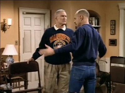 MAJOR_DAD_-_E3X05_POKER_NIGHT_329.jpg