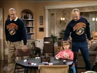 MAJOR_DAD_-_E3X05_POKER_NIGHT_356.jpg