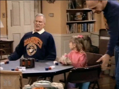MAJOR_DAD_-_E3X05_POKER_NIGHT_358.jpg