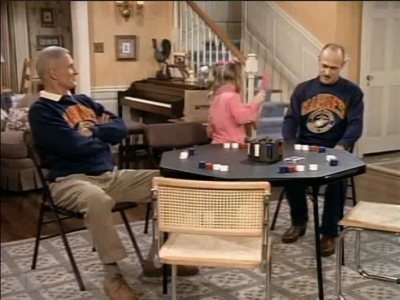 MAJOR_DAD_-_E3X05_POKER_NIGHT_373.jpg