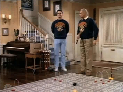 MAJOR_DAD_-_E3X05_POKER_NIGHT_452.jpg