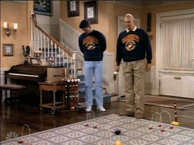 MAJOR_DAD_-_E3X05_POKER_NIGHT_454.jpg