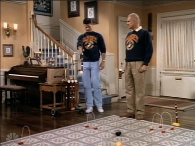 MAJOR_DAD_-_E3X05_POKER_NIGHT_460.jpg