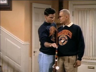 MAJOR_DAD_-_E3X05_POKER_NIGHT_476.jpg