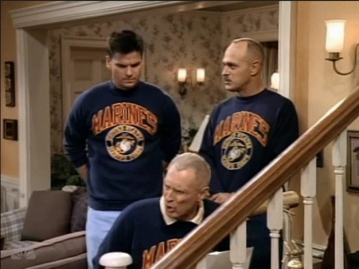 MAJOR_DAD_-_E3X05_POKER_NIGHT_567.jpg