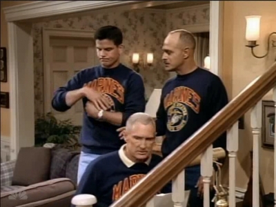 MAJOR_DAD_-_E3X05_POKER_NIGHT_612.jpg
