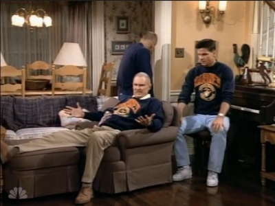 MAJOR_DAD_-_E3X05_POKER_NIGHT_656.jpg