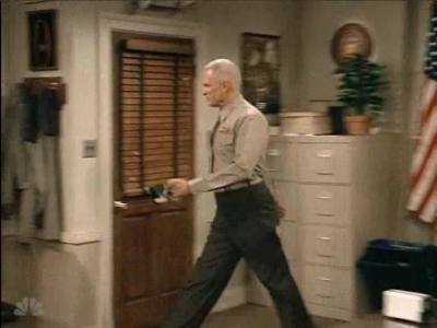 MAJOR_DAD_-_E3X06_ANYTHING_YOU_CAN_DO_I_CAN_DO_PERKY_005.jpg