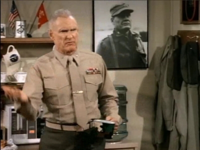 MAJOR_DAD_-_E3X06_ANYTHING_YOU_CAN_DO_I_CAN_DO_PERKY_029.jpg