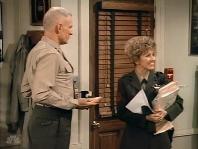 MAJOR_DAD_-_E3X06_ANYTHING_YOU_CAN_DO_I_CAN_DO_PERKY_047.jpg