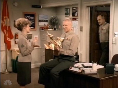 MAJOR_DAD_-_E3X06_ANYTHING_YOU_CAN_DO_I_CAN_DO_PERKY_130.jpg