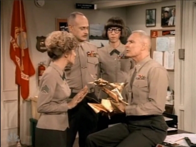 MAJOR_DAD_-_E3X06_ANYTHING_YOU_CAN_DO_I_CAN_DO_PERKY_180.jpg