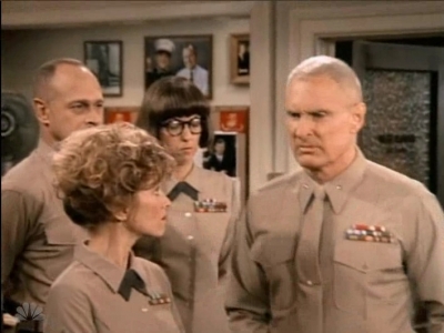 MAJOR_DAD_-_E3X06_ANYTHING_YOU_CAN_DO_I_CAN_DO_PERKY_186.jpg