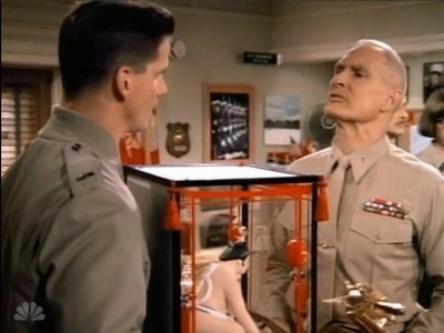 MAJOR_DAD_-_E3X06_ANYTHING_YOU_CAN_DO_I_CAN_DO_PERKY_193.jpg