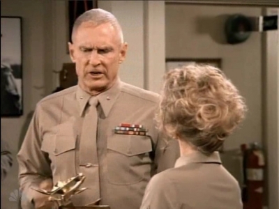 MAJOR_DAD_-_E3X06_ANYTHING_YOU_CAN_DO_I_CAN_DO_PERKY_214.jpg