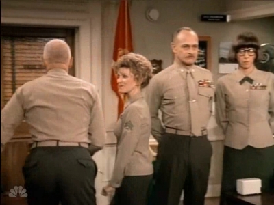 MAJOR_DAD_-_E3X06_ANYTHING_YOU_CAN_DO_I_CAN_DO_PERKY_227.jpg