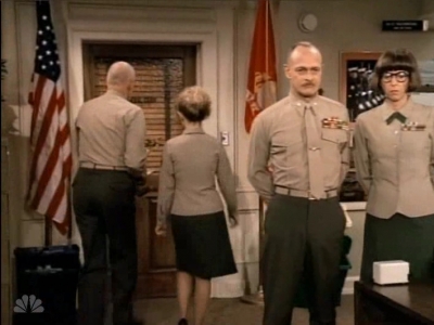 MAJOR_DAD_-_E3X06_ANYTHING_YOU_CAN_DO_I_CAN_DO_PERKY_229.jpg