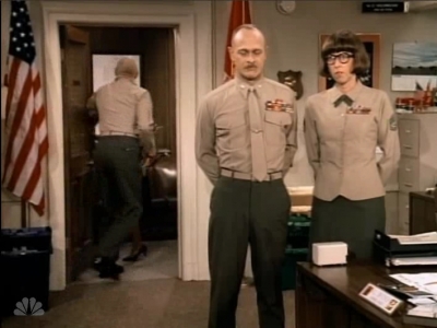 MAJOR_DAD_-_E3X06_ANYTHING_YOU_CAN_DO_I_CAN_DO_PERKY_234.jpg