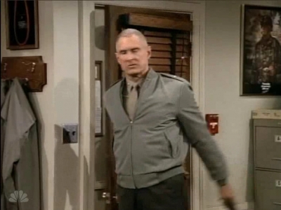 MAJOR_DAD_-_E3X06_ANYTHING_YOU_CAN_DO_I_CAN_DO_PERKY_237.jpg