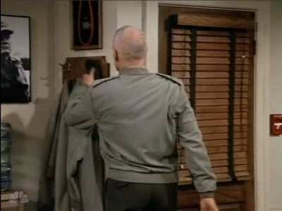 MAJOR_DAD_-_E3X06_ANYTHING_YOU_CAN_DO_I_CAN_DO_PERKY_239.jpg