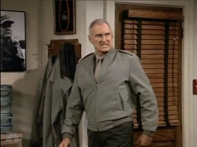 MAJOR_DAD_-_E3X06_ANYTHING_YOU_CAN_DO_I_CAN_DO_PERKY_241.jpg
