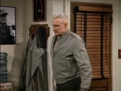 MAJOR_DAD_-_E3X06_ANYTHING_YOU_CAN_DO_I_CAN_DO_PERKY_242.jpg
