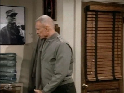 MAJOR_DAD_-_E3X06_ANYTHING_YOU_CAN_DO_I_CAN_DO_PERKY_243.jpg