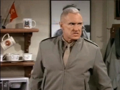 MAJOR_DAD_-_E3X06_ANYTHING_YOU_CAN_DO_I_CAN_DO_PERKY_253.jpg