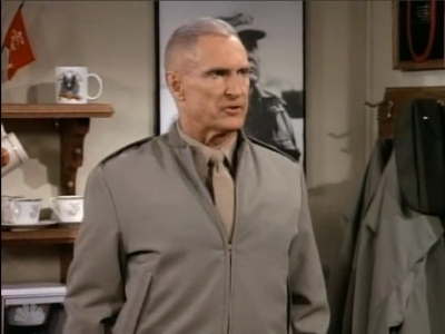 MAJOR_DAD_-_E3X06_ANYTHING_YOU_CAN_DO_I_CAN_DO_PERKY_258.jpg