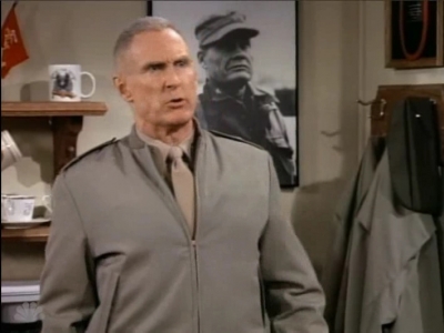 MAJOR_DAD_-_E3X06_ANYTHING_YOU_CAN_DO_I_CAN_DO_PERKY_263.jpg