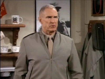 MAJOR_DAD_-_E3X06_ANYTHING_YOU_CAN_DO_I_CAN_DO_PERKY_264.jpg