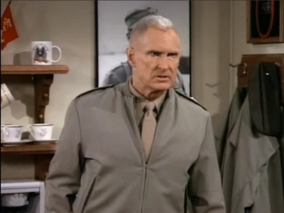 MAJOR_DAD_-_E3X06_ANYTHING_YOU_CAN_DO_I_CAN_DO_PERKY_265.jpg