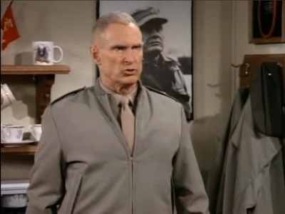MAJOR_DAD_-_E3X06_ANYTHING_YOU_CAN_DO_I_CAN_DO_PERKY_266.jpg