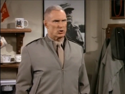 MAJOR_DAD_-_E3X06_ANYTHING_YOU_CAN_DO_I_CAN_DO_PERKY_268.jpg