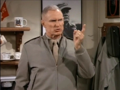 MAJOR_DAD_-_E3X06_ANYTHING_YOU_CAN_DO_I_CAN_DO_PERKY_272.jpg