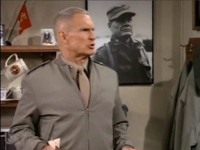 MAJOR_DAD_-_E3X06_ANYTHING_YOU_CAN_DO_I_CAN_DO_PERKY_283.jpg