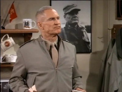 MAJOR_DAD_-_E3X06_ANYTHING_YOU_CAN_DO_I_CAN_DO_PERKY_296.jpg