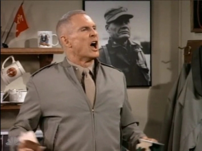MAJOR_DAD_-_E3X06_ANYTHING_YOU_CAN_DO_I_CAN_DO_PERKY_299.jpg