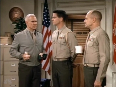 MAJOR_DAD_-_E3X06_ANYTHING_YOU_CAN_DO_I_CAN_DO_PERKY_324.jpg